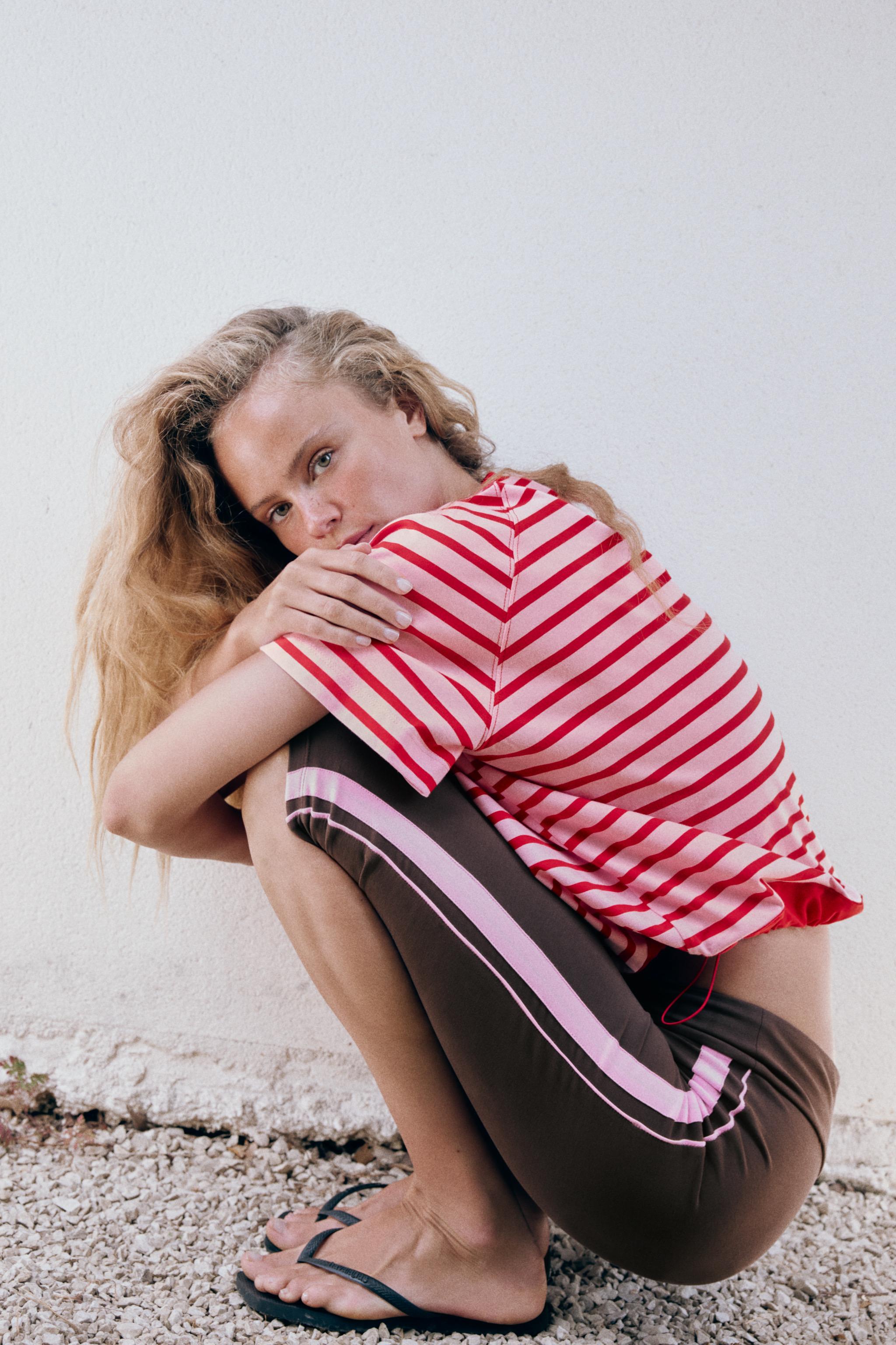 CAPRI LEGGINGS WITH SIDE BANDS